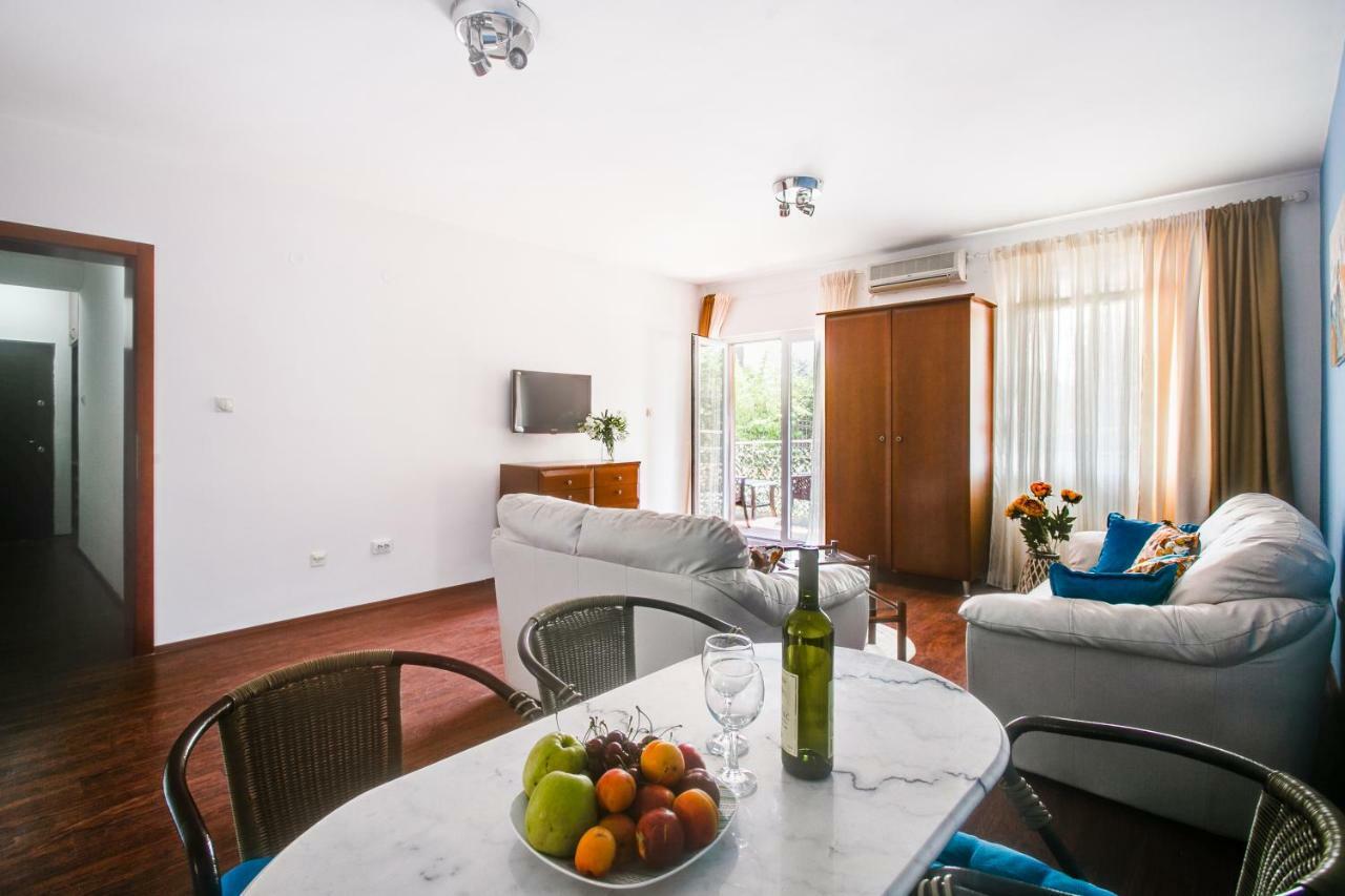 Apartment Lavender Of Budva Luaran gambar